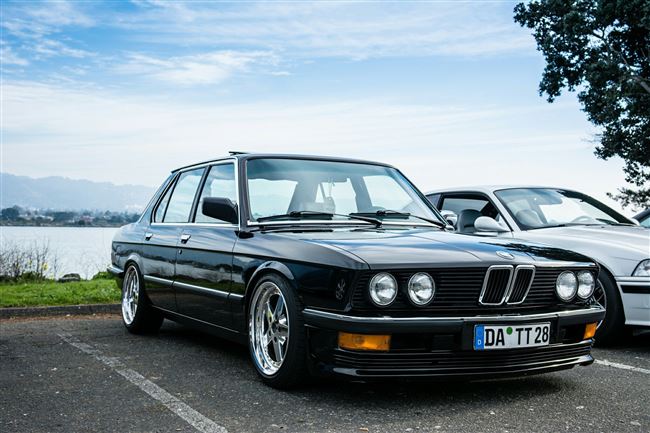 Внешний обзор BMW 5-series E28